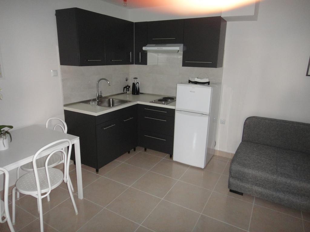 Schreng Apartments Malinska Extérieur photo